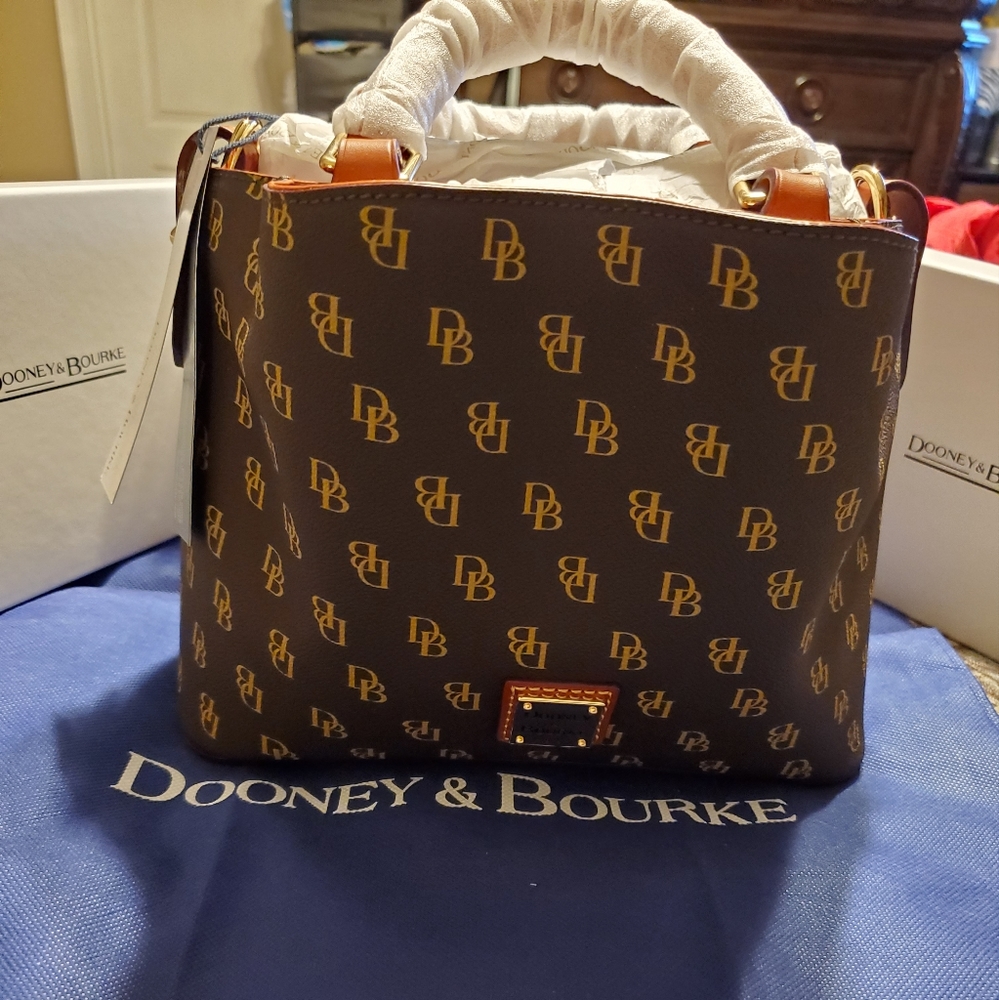 Dooney & Bourke Coated Canvas Brown gretta Mini Barlow